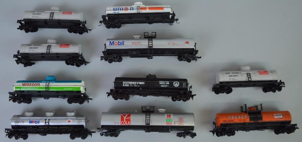 HO Train Grouping - Assorted Tank Cars and Makers