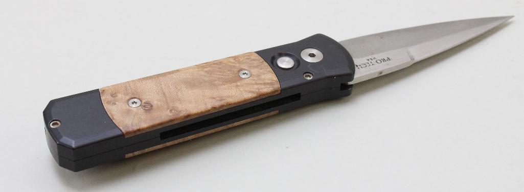 Pro-Tech Godson push button auto knife.