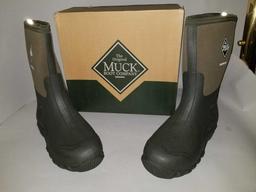New Muck Boot Company Edgewater Moss Pattern Boots.