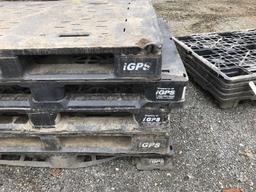 Plastic pallets