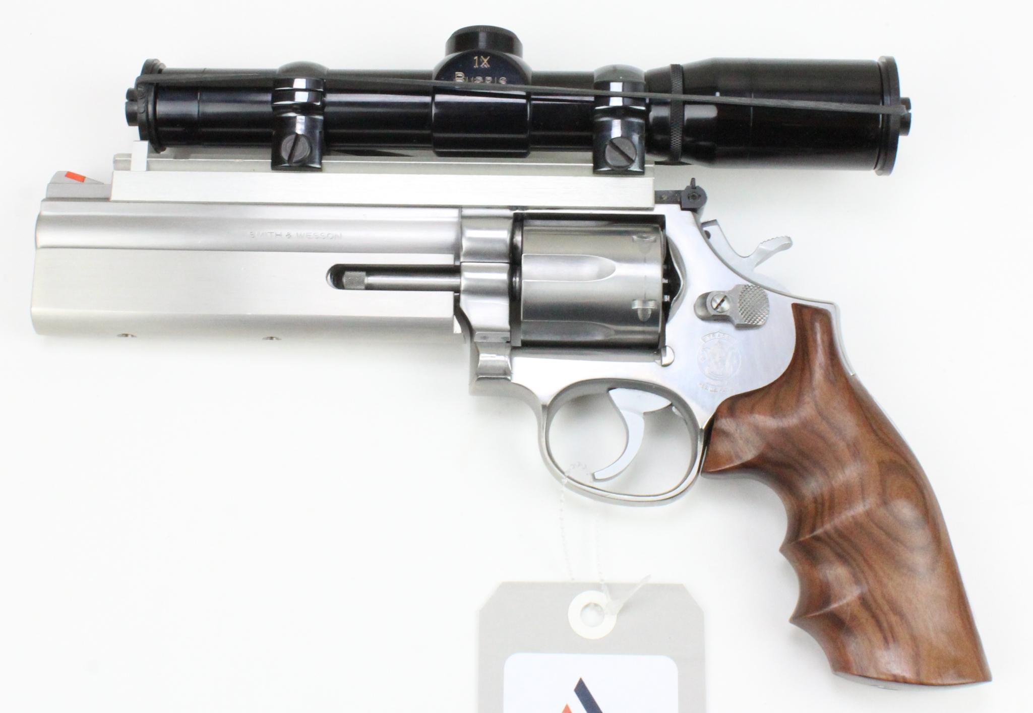 Smith & Wesson 686 double action revolver.