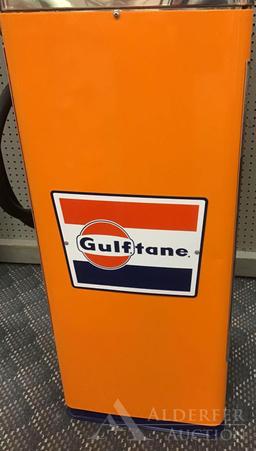 Erie 129-22 Gas Pump Restored in Gulftane Gasoline