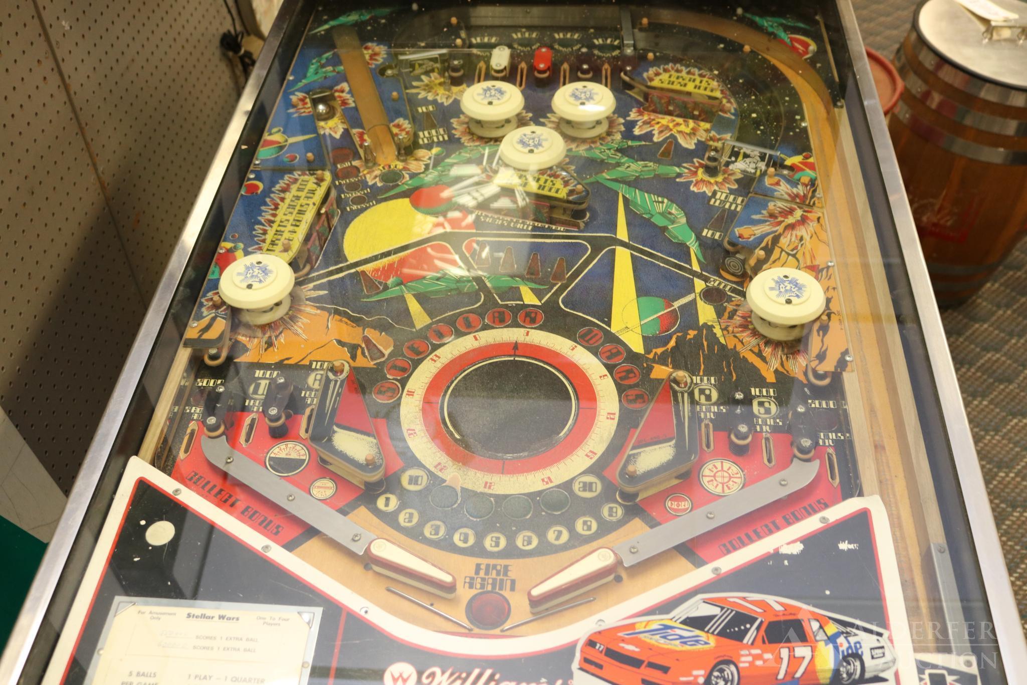 Williams Electronics "Stellar Wars" Pinball Machine