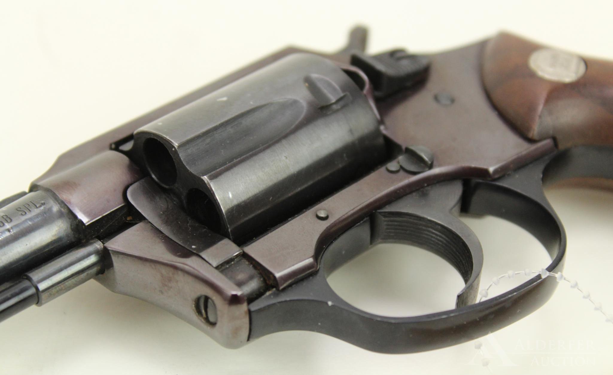 Charter Arms Undercover double action revolver.