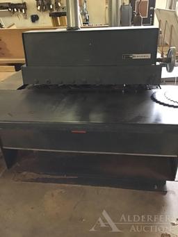 Diehl Machines Inc. Straightline Ripsaw