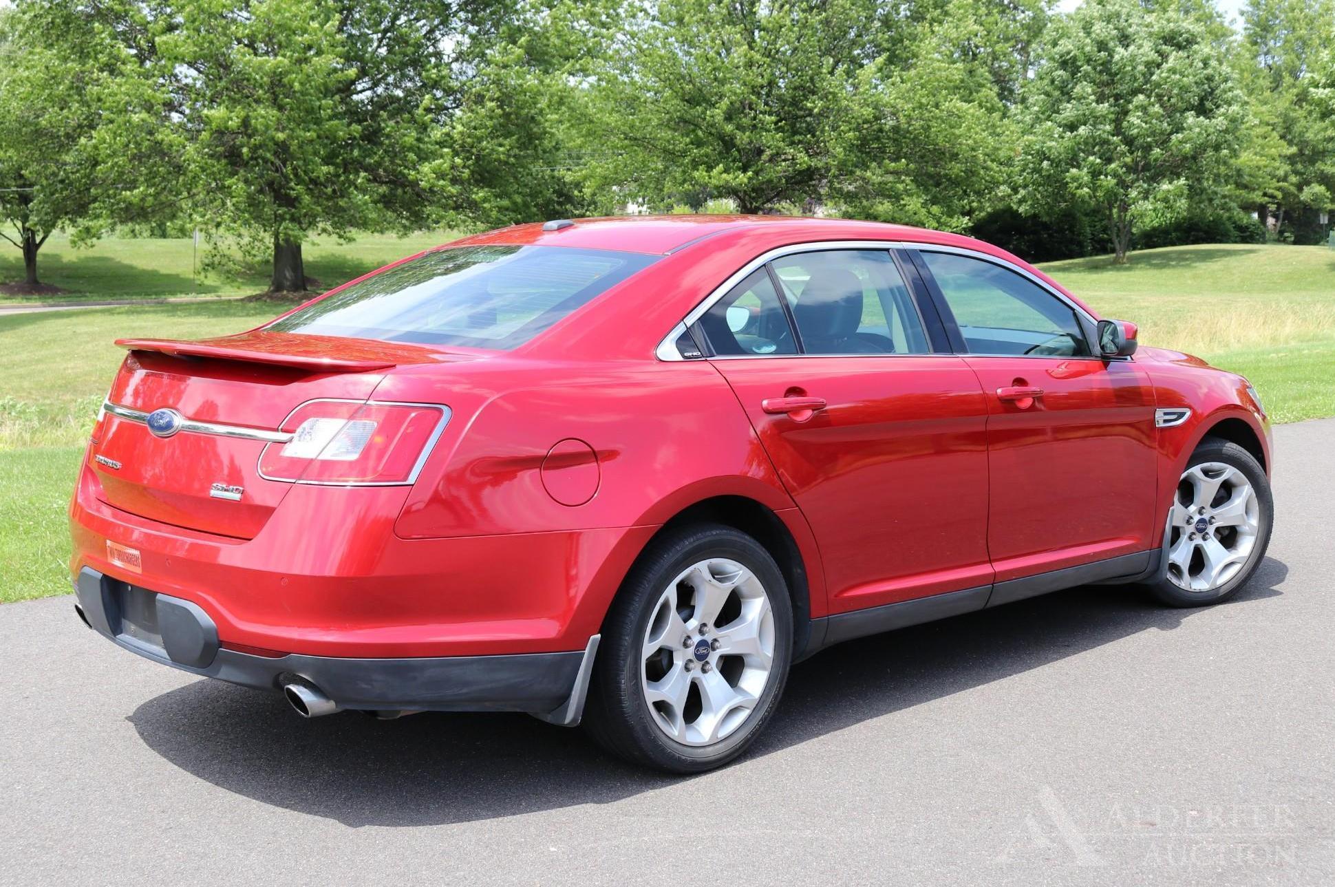 2010 Ford Taurus SHO