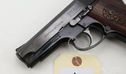 Smith & Wesson 59 semi-automatic pistol.