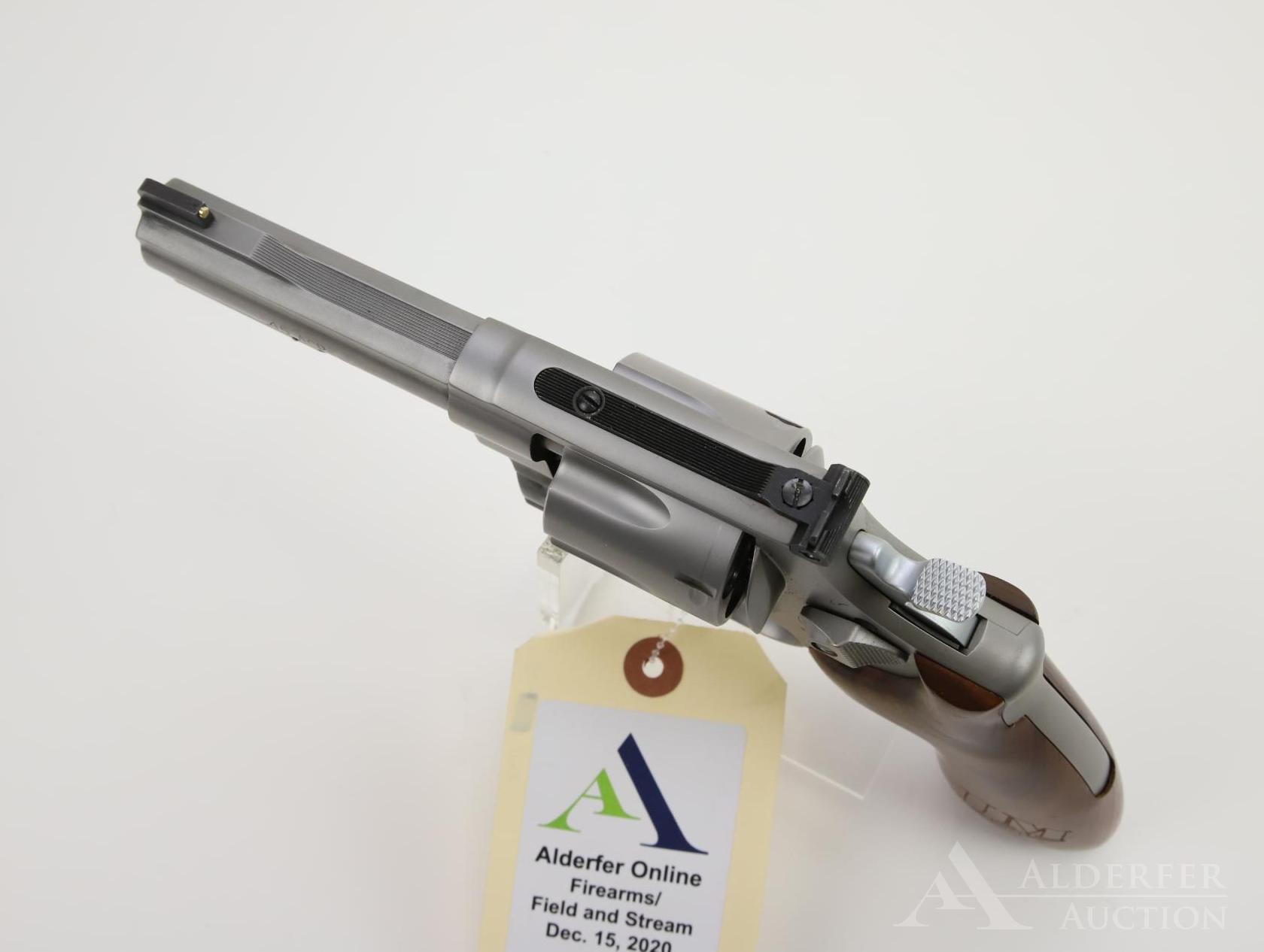 Smith & Wesson 625-8 JM (Jerry Miculek speed shooter edition) double action revolver