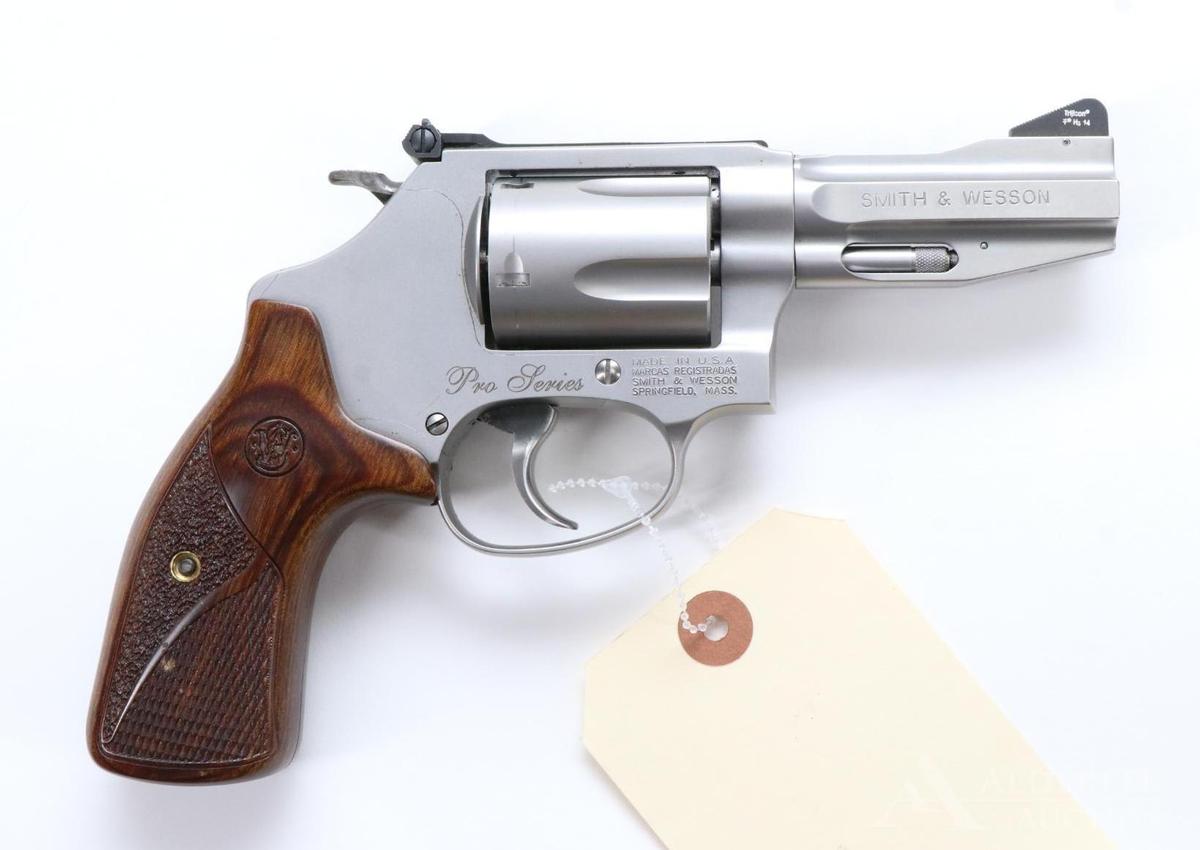 Smith & Wesson 60-16 Pro Series Double Action Revolver