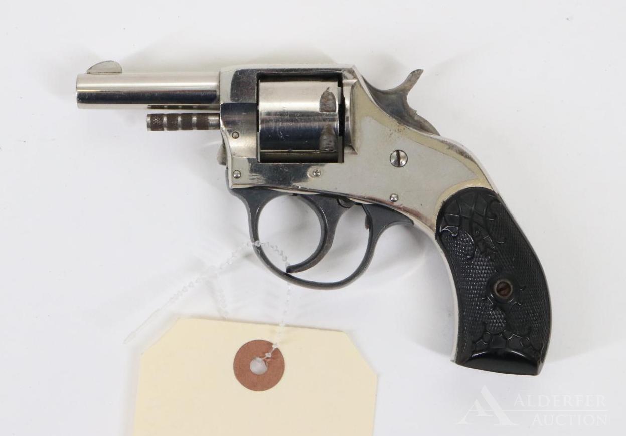 Harrington & Richardson/Victor Double Action Revolver