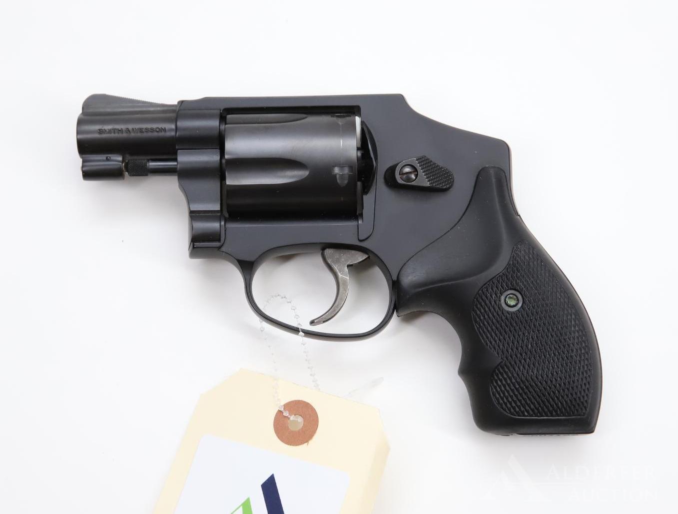 Smith & Wesson 442-1 Airweight Double Action Revolver