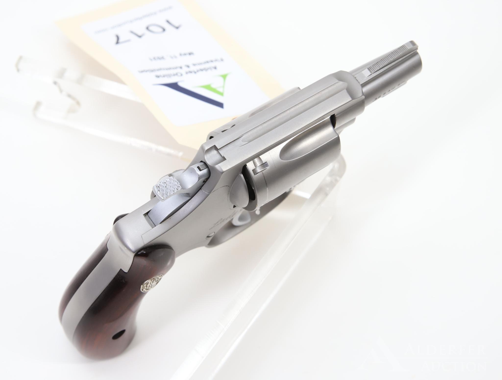 Smith and Wesson 60-3 Lady Smith Double Action Revolver