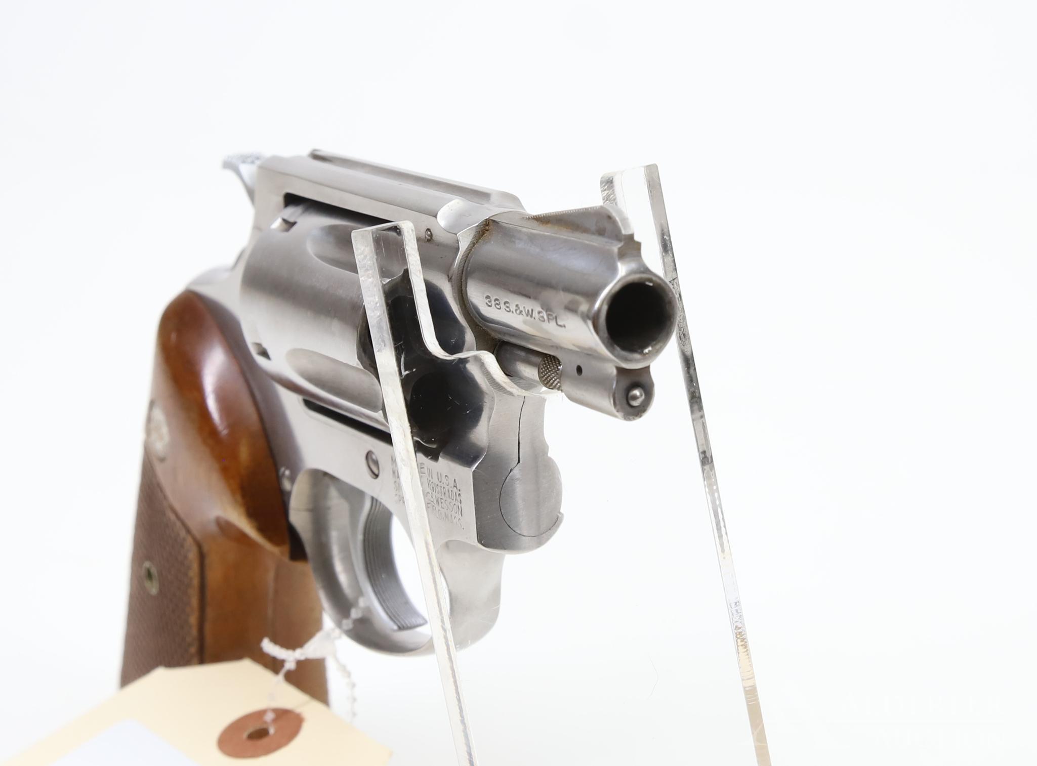 Smith And Wesson Model 60 Chiefs Special Double Action Revolver