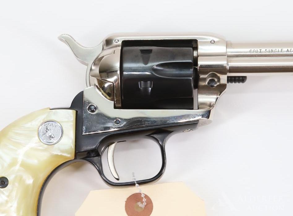Colt Frontier Scout Kansas Series Fort Larned 1869-1969 Single Action Revolver Cased Set