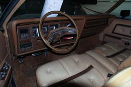 1975 Lincoln Continental IV, 2 door, Mileage