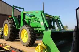 JOHN DEERE 2003 MODEL 990 COMPACT UTILITY TRACTOR & JD 440 LOADER