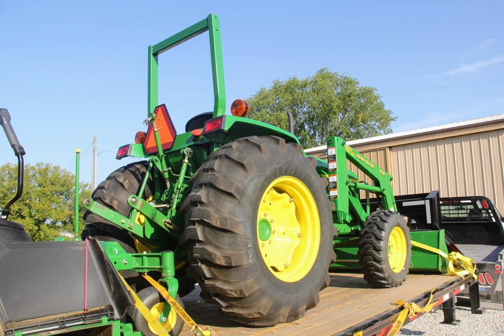 JOHN DEERE 2003 MODEL 990 COMPACT UTILITY TRACTOR & JD 440 LOADER