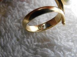 Gold rings