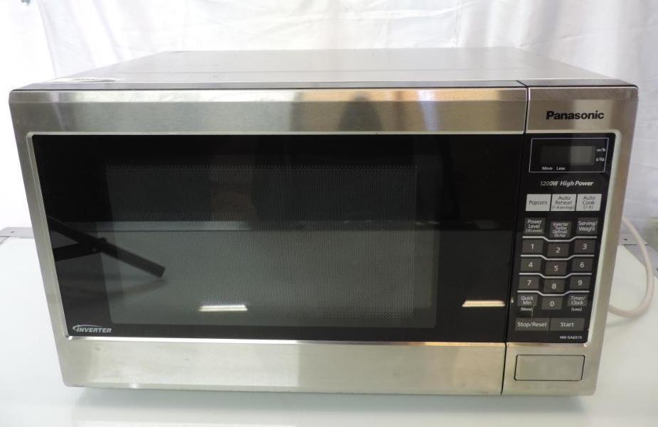 Panasonis stainless steel microwave (tested operable).