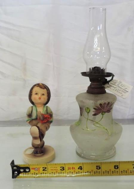 Vintage Hummel Figurine