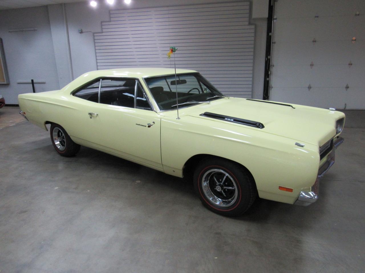 1969  PLYMOUTH ROAD RUNNER