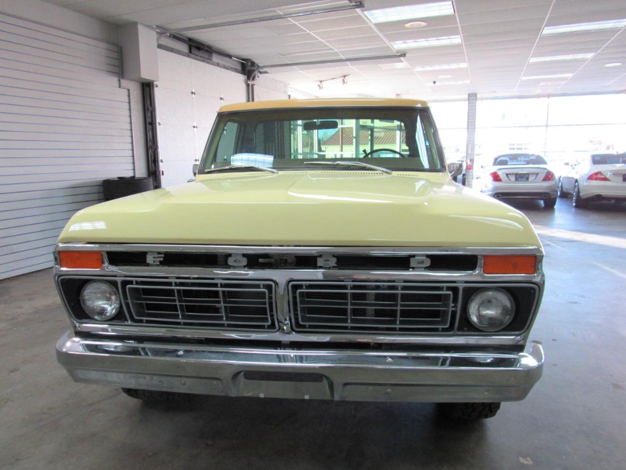 1977  FORD F100