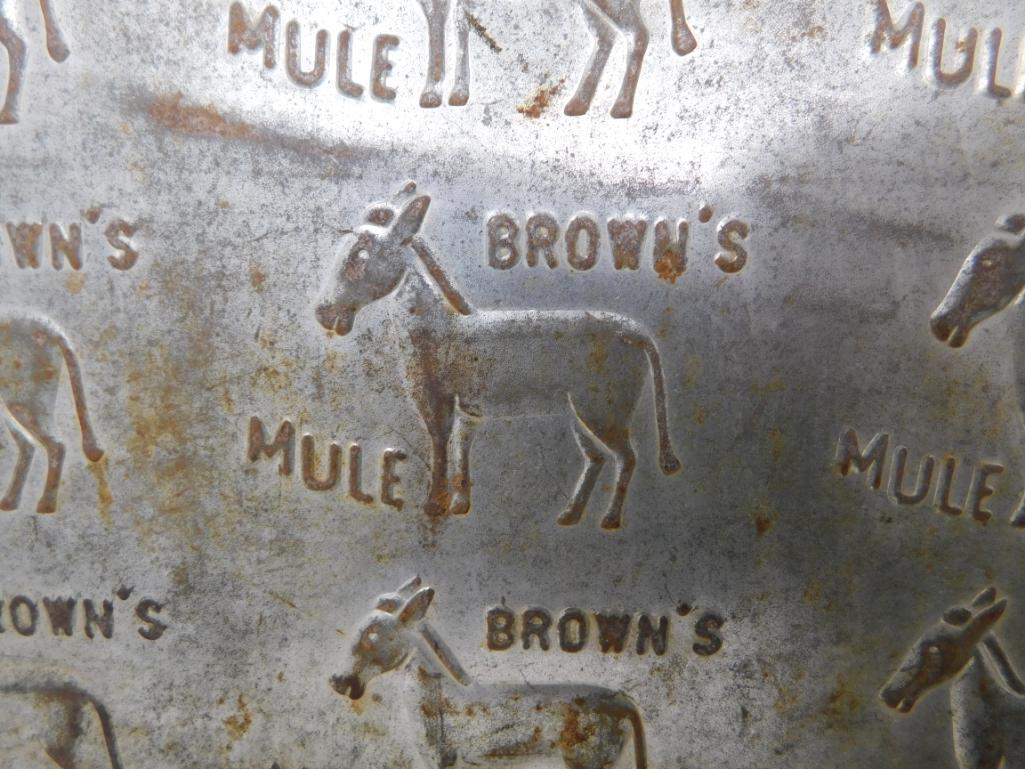 Browns Mule tobacco cutter and mold sheet