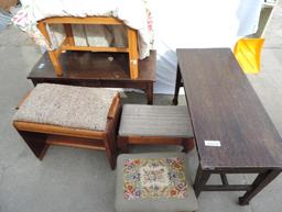 Six piece furniture grouping.