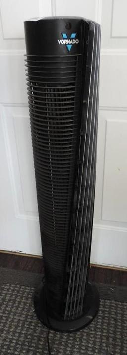 Vornado 4 speed 41" whole room circulation tower fan.