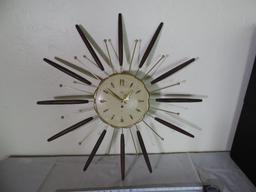 Mid-mod Lux 8 day clock (untested).