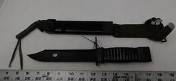 US Stoner M63 Bayonet with scabbard