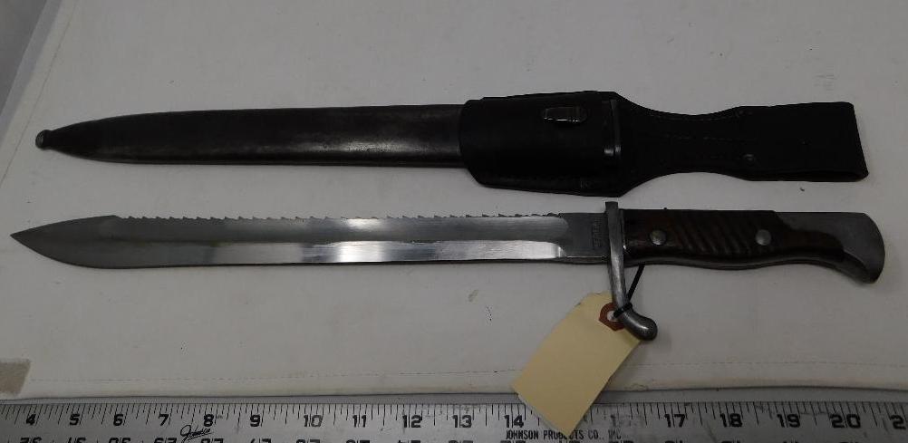 German 1898/05 Butcher saw back bayonet