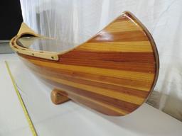 Gorgeous hand made canoe coffee table.