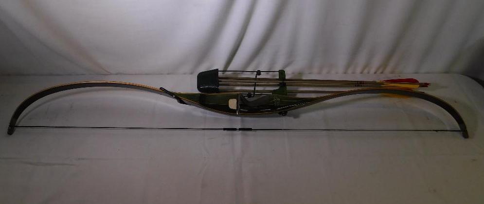 Bear Grizzly recurve bow