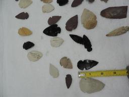 Assortment of arrowheads.