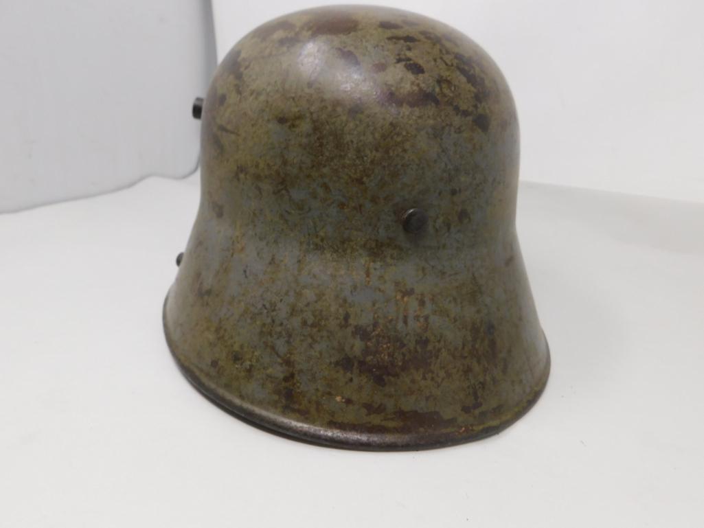 German M1916 Stalhelm WWI helmet