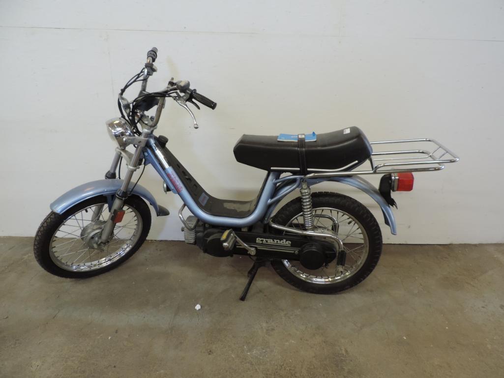 1978 Vespa Piaggio Grande moped.