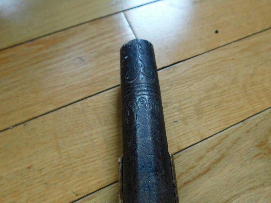 Antique matchlock musket