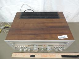 Vintage MCS 3245 amplifier.