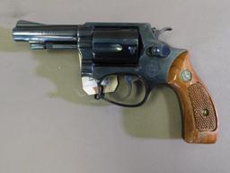 Smith & Wesson - 36