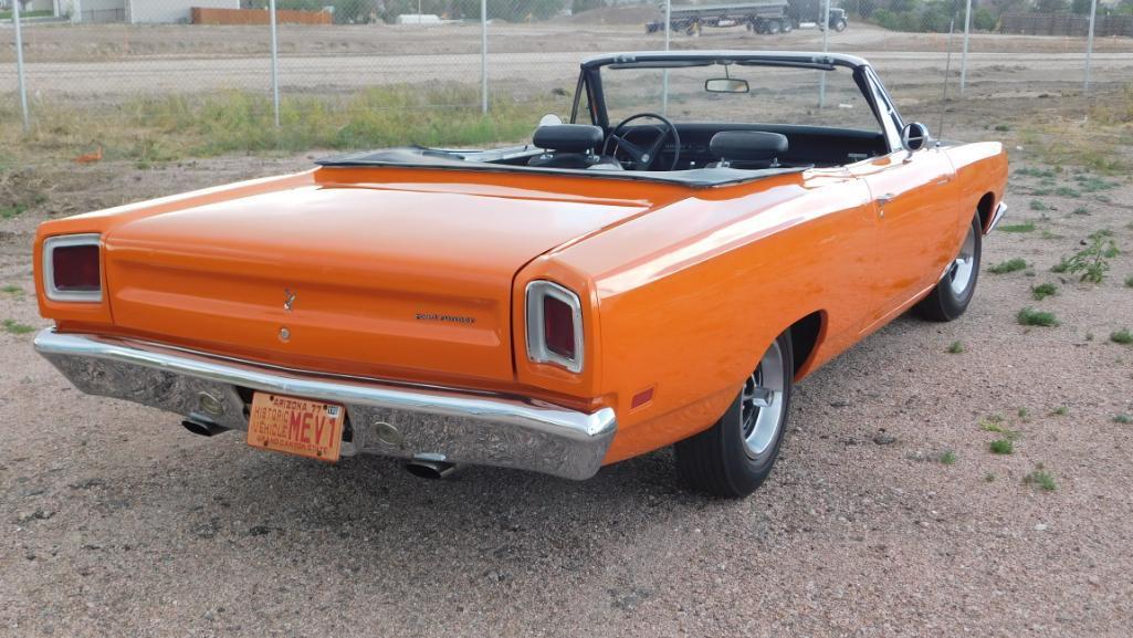 Rare 1969 Road runner CV