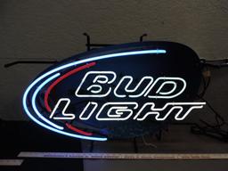 31x20" Bud Light neon sign.