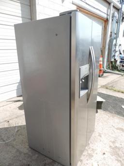 Frigidaire Stainless Steel Side by Side