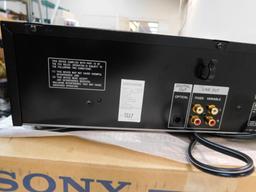 Sony CDP-C601ES CD player with box and remote.
