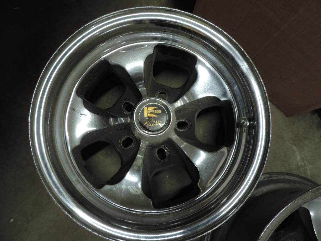 Set Of 4 Keystone Classic Wheels & 1960's Mustang Parts