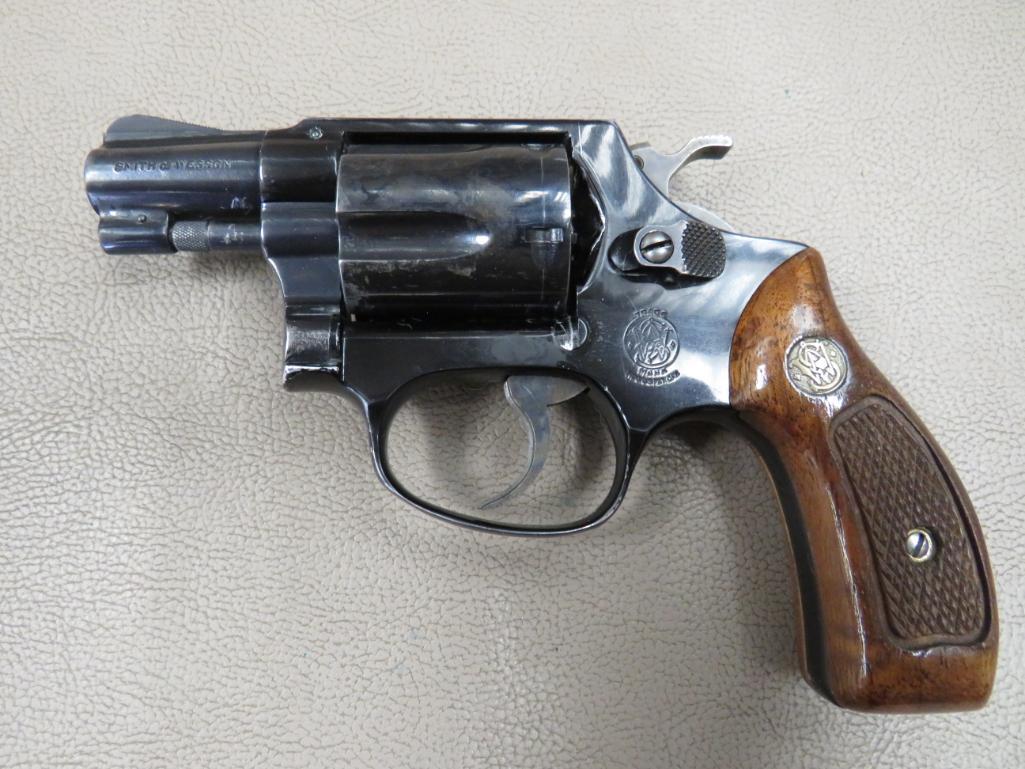 Smith & Wesson - 37 Airweight