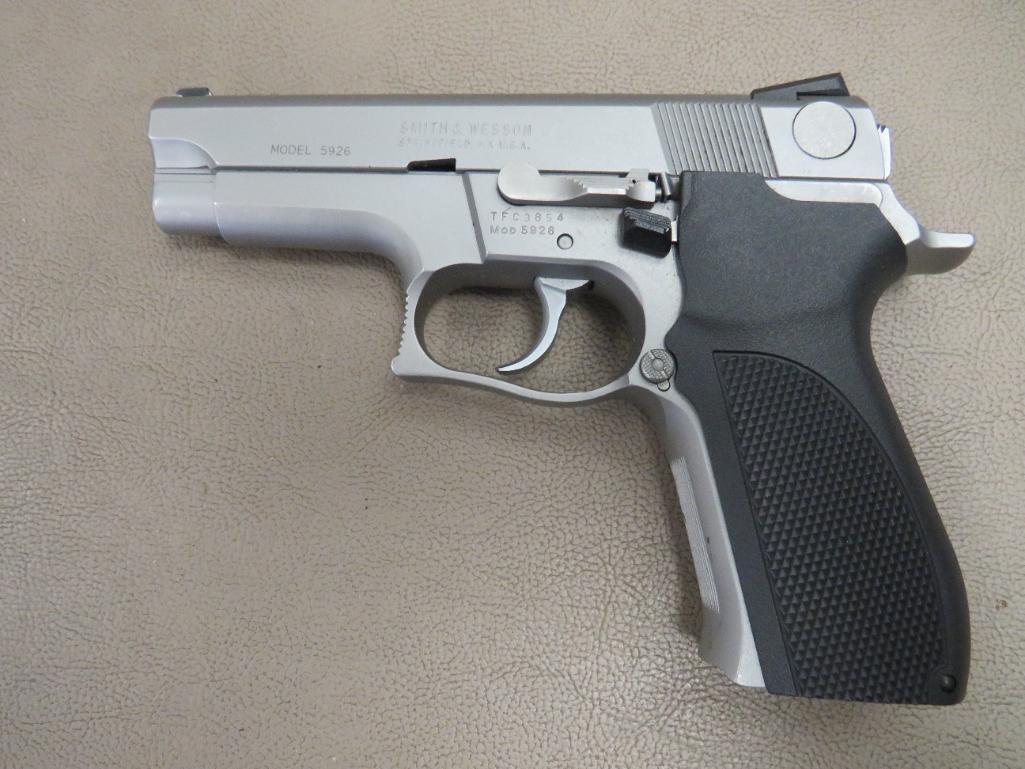 Smith & Wesson - 5926