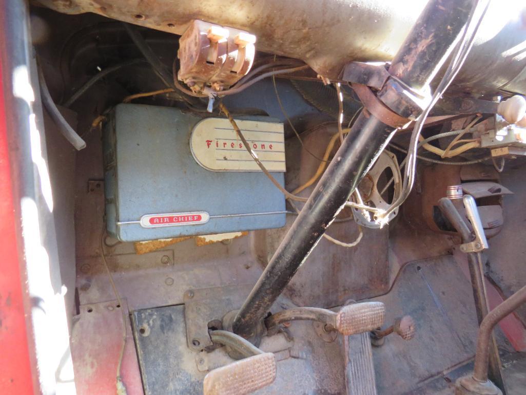 1940's Barn Find Chevrolet Pickup.