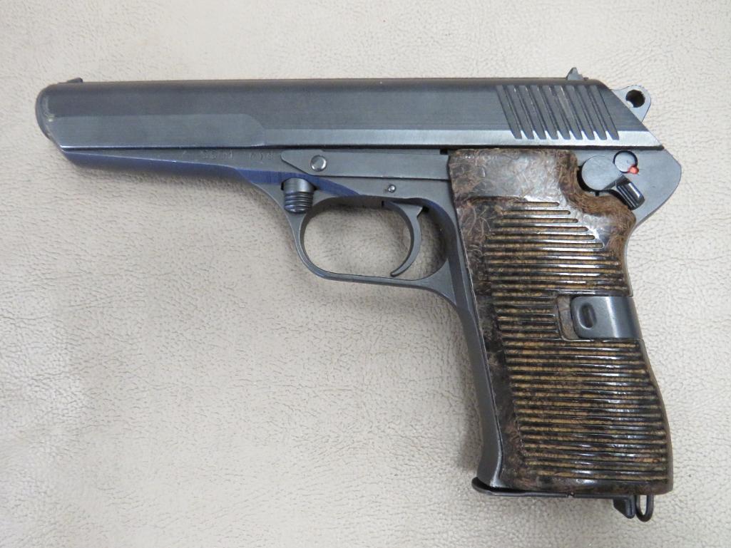 CZ - 52