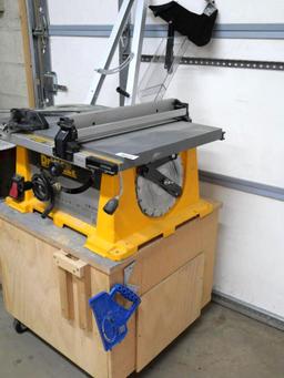 DeWalt DW744 Table Saw with Stand